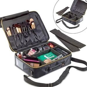 NWOT Large Travel Makeup Bag Cosmetic Case Organizer